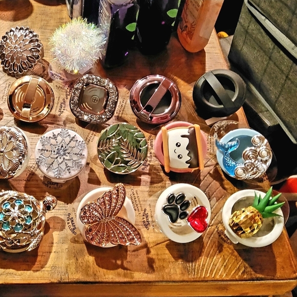 CAR FRAGRANCE HOLDERS by Bath and Body Works - Picture 2 of 12